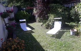 Gite Au Bord Du Lac